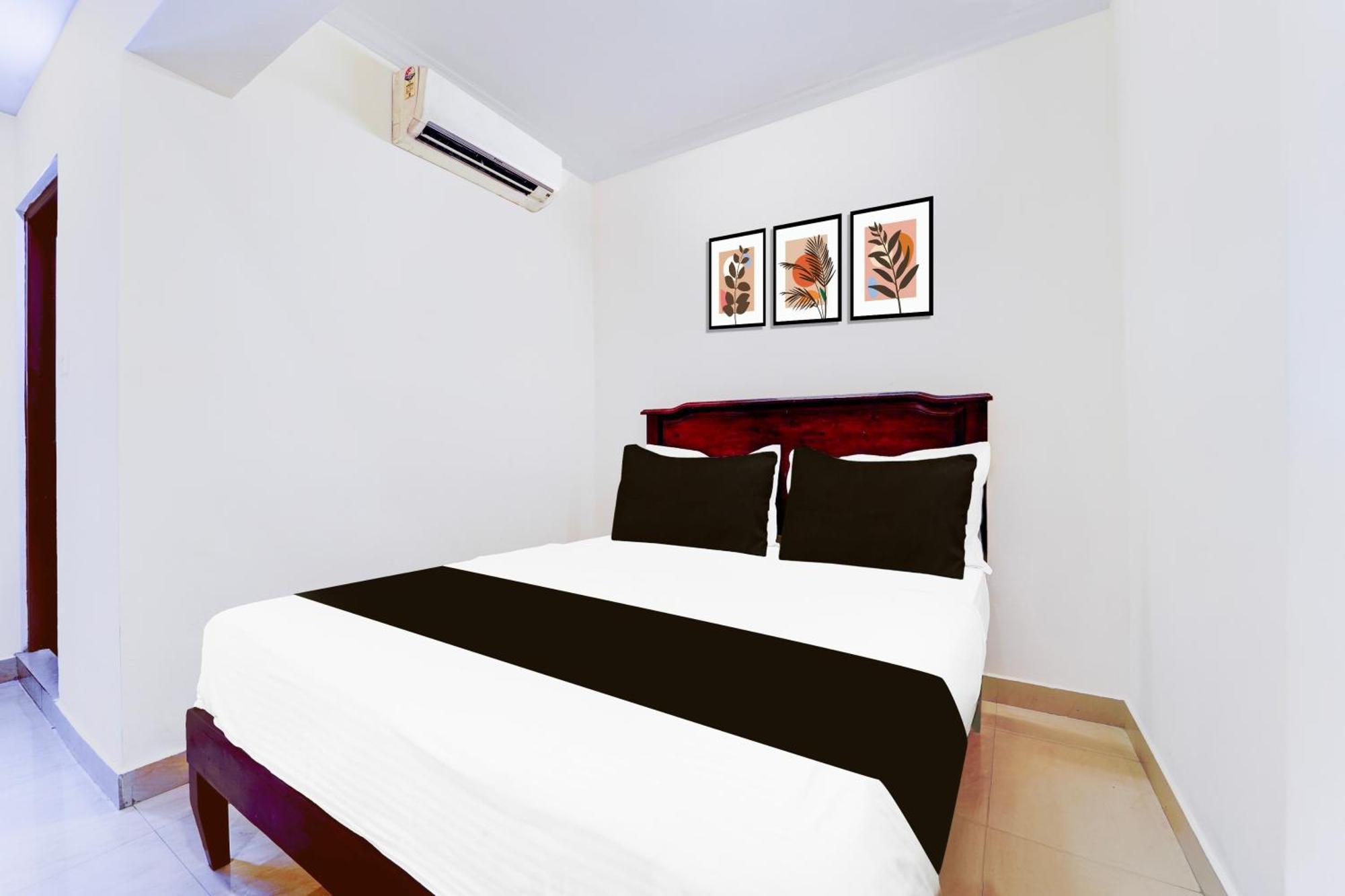 Super Hotel O Dh Road Ernakulam Kochi エクステリア 写真